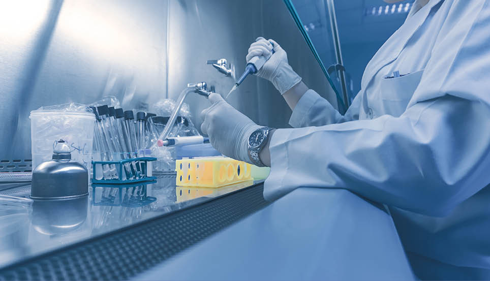 Asian scientist working in the lab,Doing experiment for product,The researchers analyzed to find the results of the experiment.